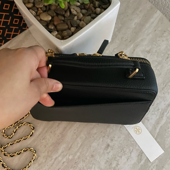 New , tory burch britten small top handle case crossbody - Picture 11 of 15